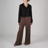 Damenhose mit weitem Bein und hoher Taille – Schokolade
