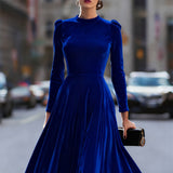 Damen-Midi-Kleid aus marineblauem Samt mit langen Ärmeln – Königsblau