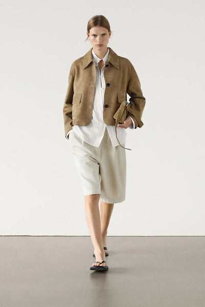 Ace Spaltlederjacke mit Tasche aus Wildleder