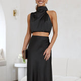 Damen-Set mit Maxirock aus Satin und hochgeschlossenem Oberteil – Schwarz