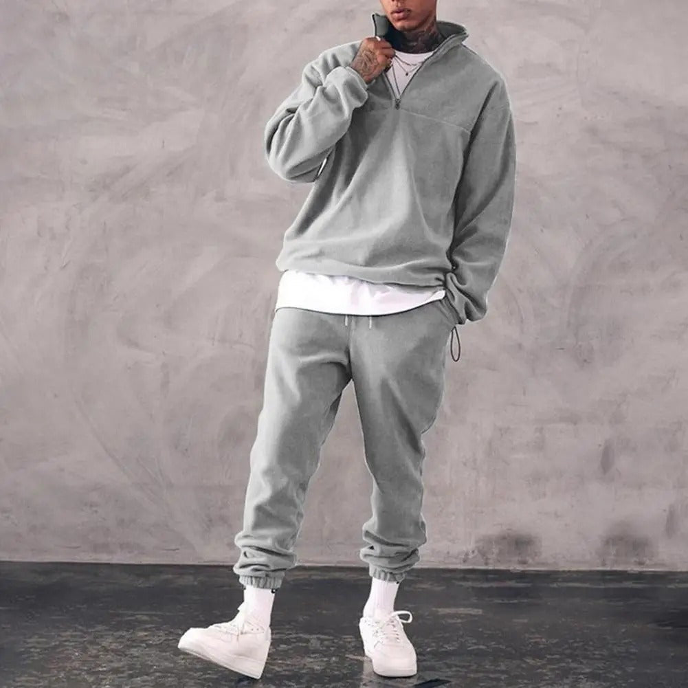 VALE UDO – Tracksuit