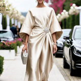Damen-Maxikleid aus Satin mit Rüschen – Beige