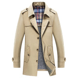 Herren Trenchcoat mit gesteppter Thermofütterung und kariertem Innenfutter – Khaki
