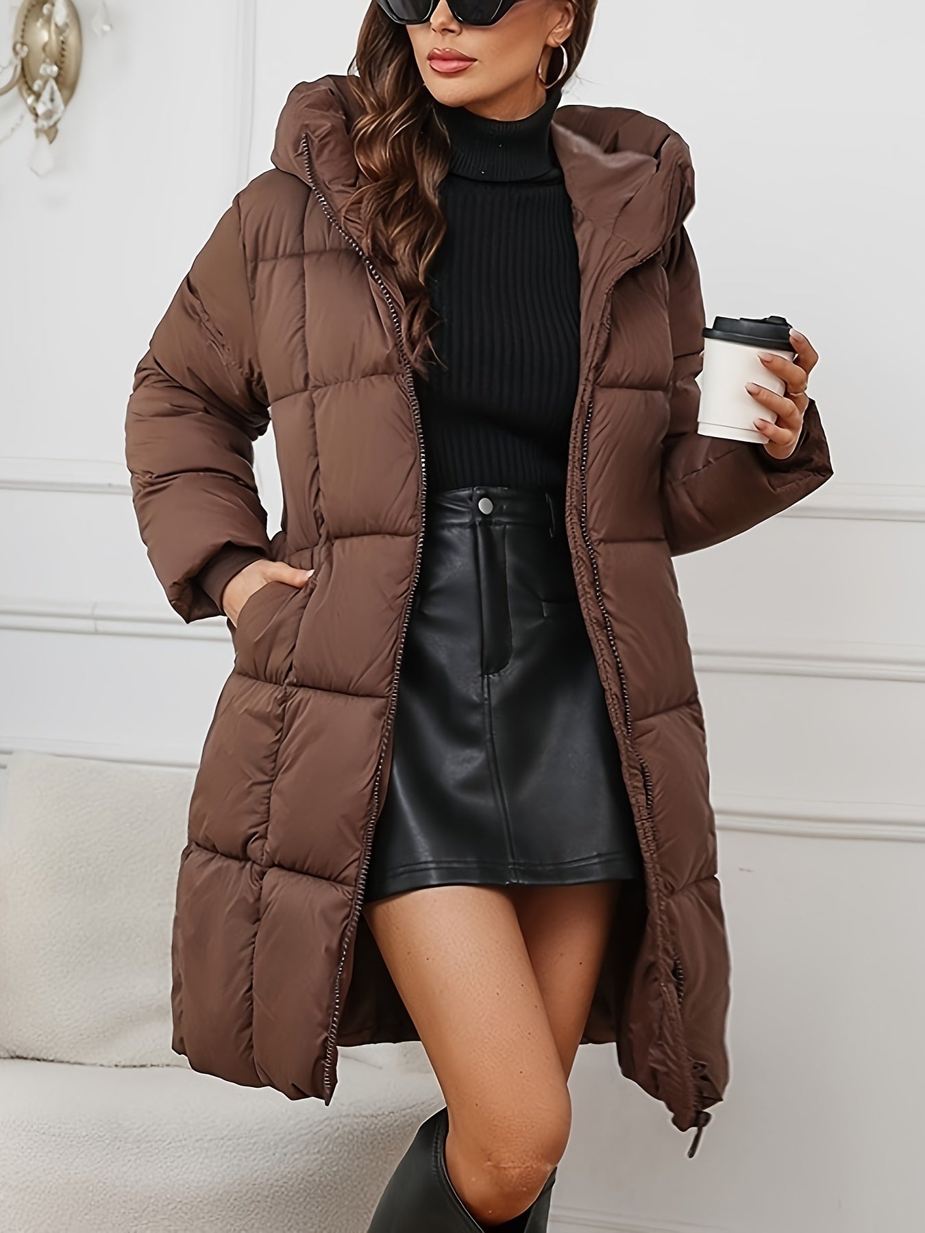 Elegante Lange Stepp Winterjacke mit Kapuze für Damen | Ideal für den Winter