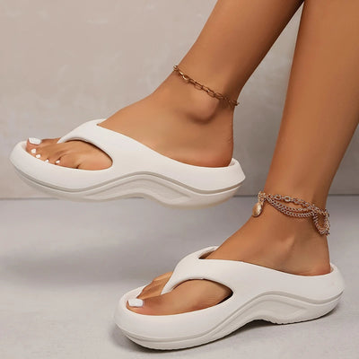 Iryna – Stilvolle Leichte Slipper