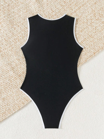 Sportlich-eleganter Badeanzug mit Reißverschluss – Für aktive & stilbewusste Frauen