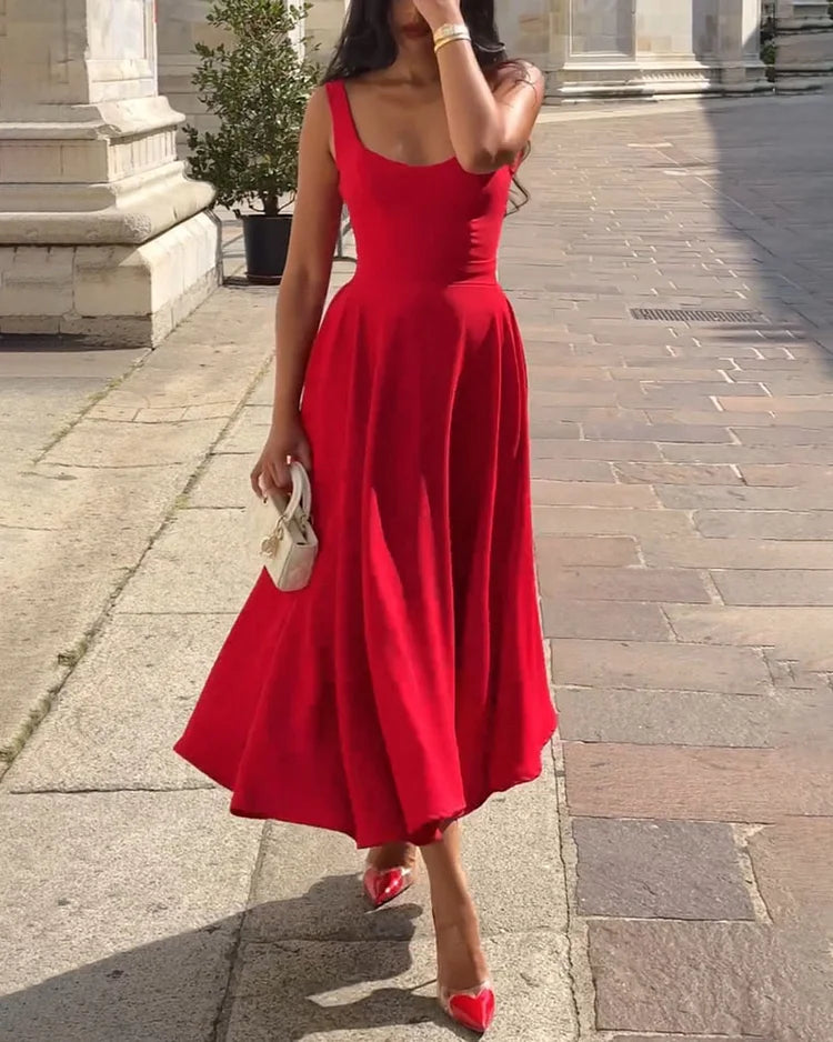 Kenia - Rotes enges Midikleid mit Trägern