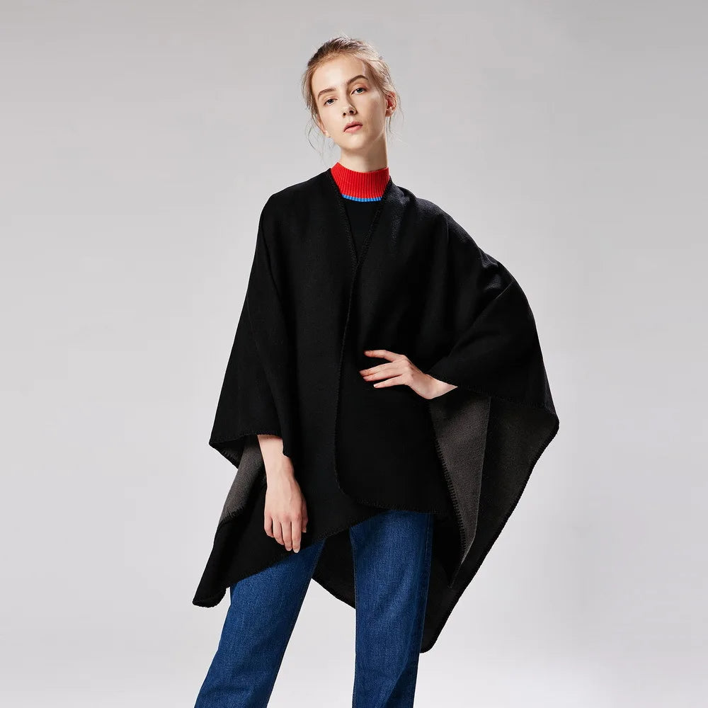 Elke® | Warmer Poncho mit fließendem Schnitt