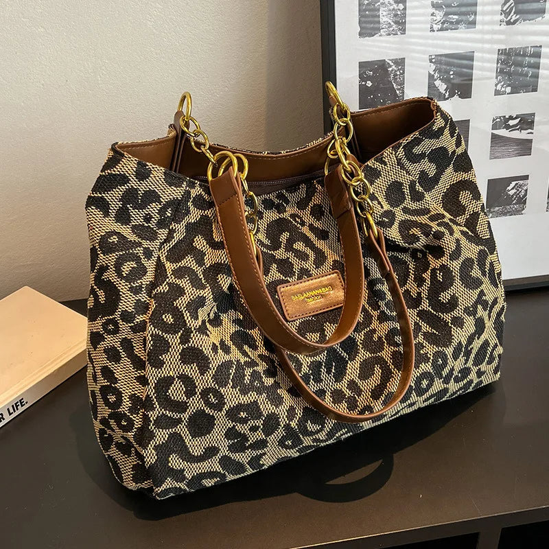 Tote Tasche mit Leopardenmuster