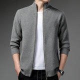 Julian | Elegante und Moderne Herren Strickstrickjacke – Grau