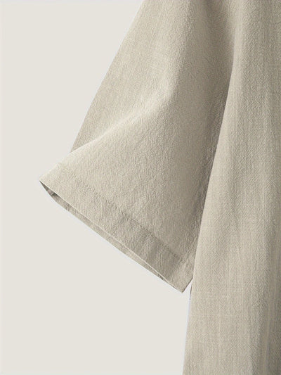 Nerida – Modische Bluse Mit V-Ausschnitt Und Kurzen Ärmeln