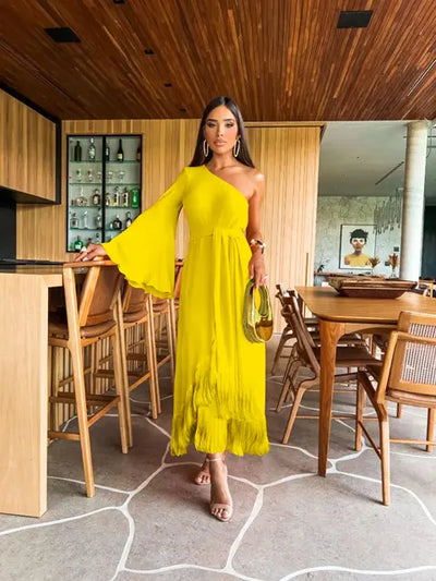 Lucy - Modisches Kleid mit Fransen