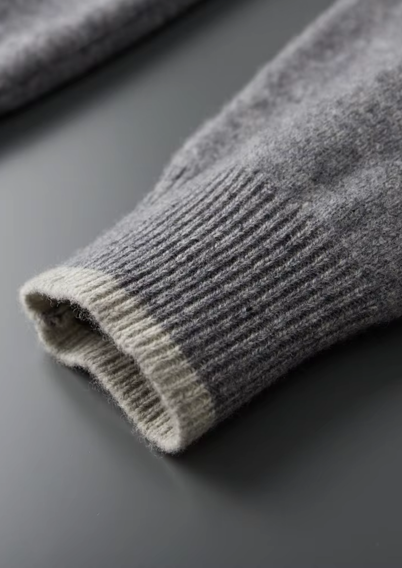 ERIC CARDIGAN MIT REISSVERSCHLUSS