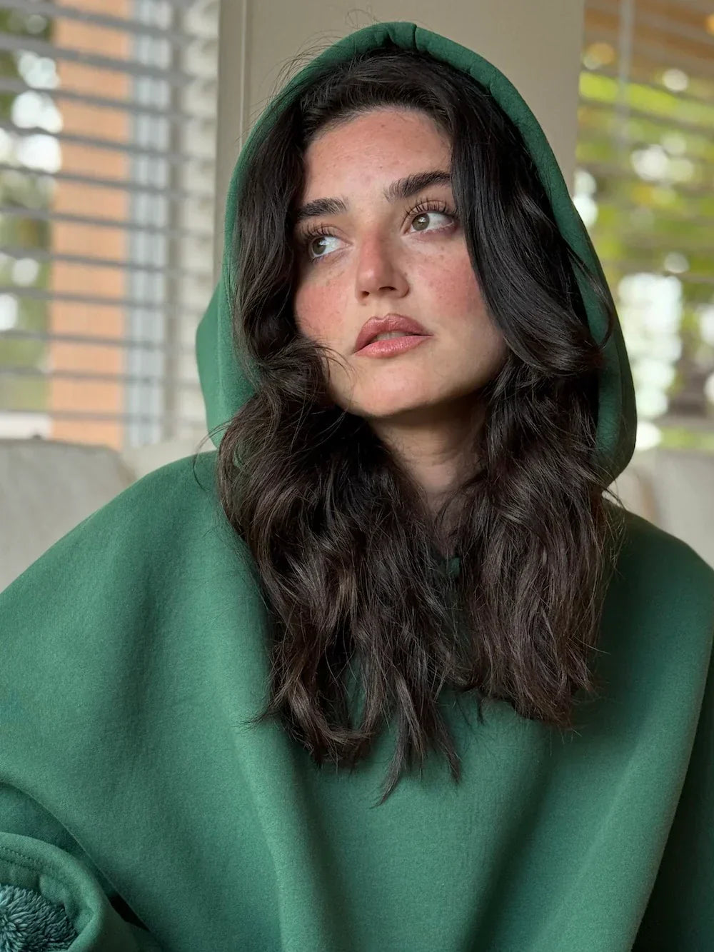 Ruth Hoodie Blanket - Ihr Kokon der Behaglichkeit