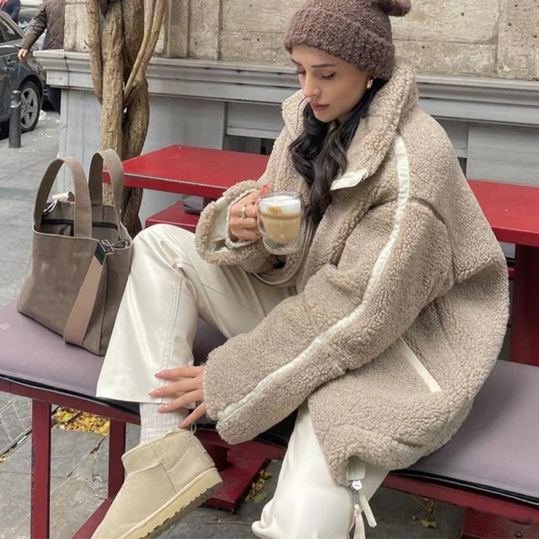 Jena – Kuschelige Teddyjacke mit Reißverschluss