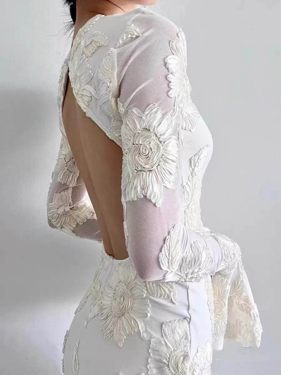 Emily - Romance Floral Rückenfreies Mesh Kleid