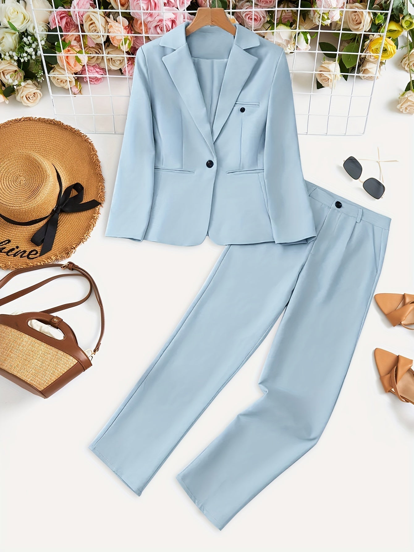 Elegantes Blazer Set in Hellblau mit Knopfdetails und Hose für Damen | Ideal für jeden Tag