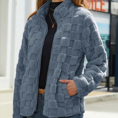 Hollie – Weiche und Stylische Damenjacke