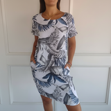 Vicky | Ausgefallenes Sommerkleid – Leicht & Luftig – Weiß und Blau