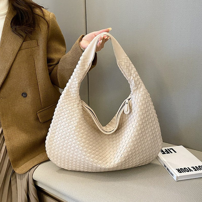 Stilvolle Geräumige Hobo Tasche Für Damen | Geflochten