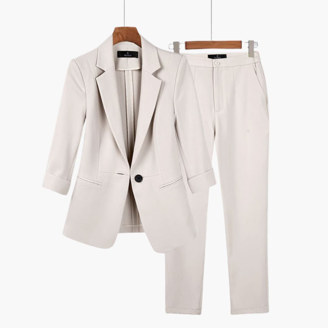 Elegantes Blazer- und Hosen-Set für Frauen - Perfekter Anzug