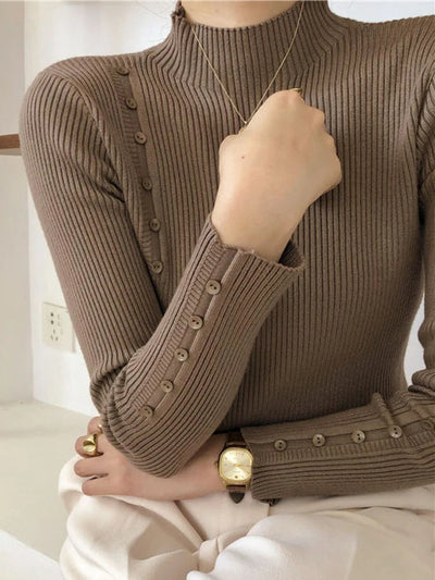 Anneliese® | Eleganter Pullover mit Zierknöpfen und Stehkragen