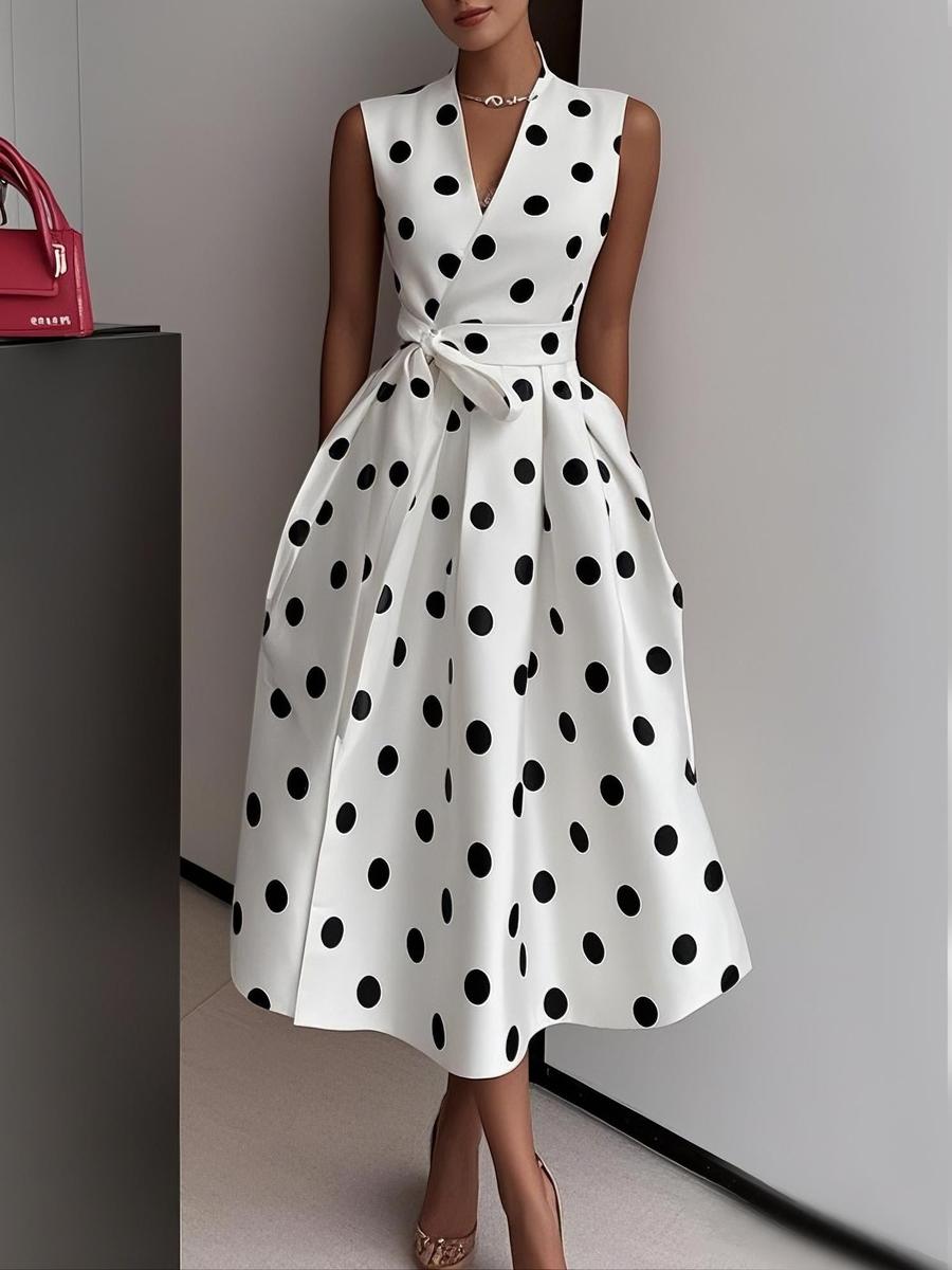 VALE | Sleeveless Elegant Midi Dress with Polka Dots
