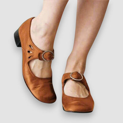 Eline | Orthopädische Ledersandalen mit bequemer Keilsohle