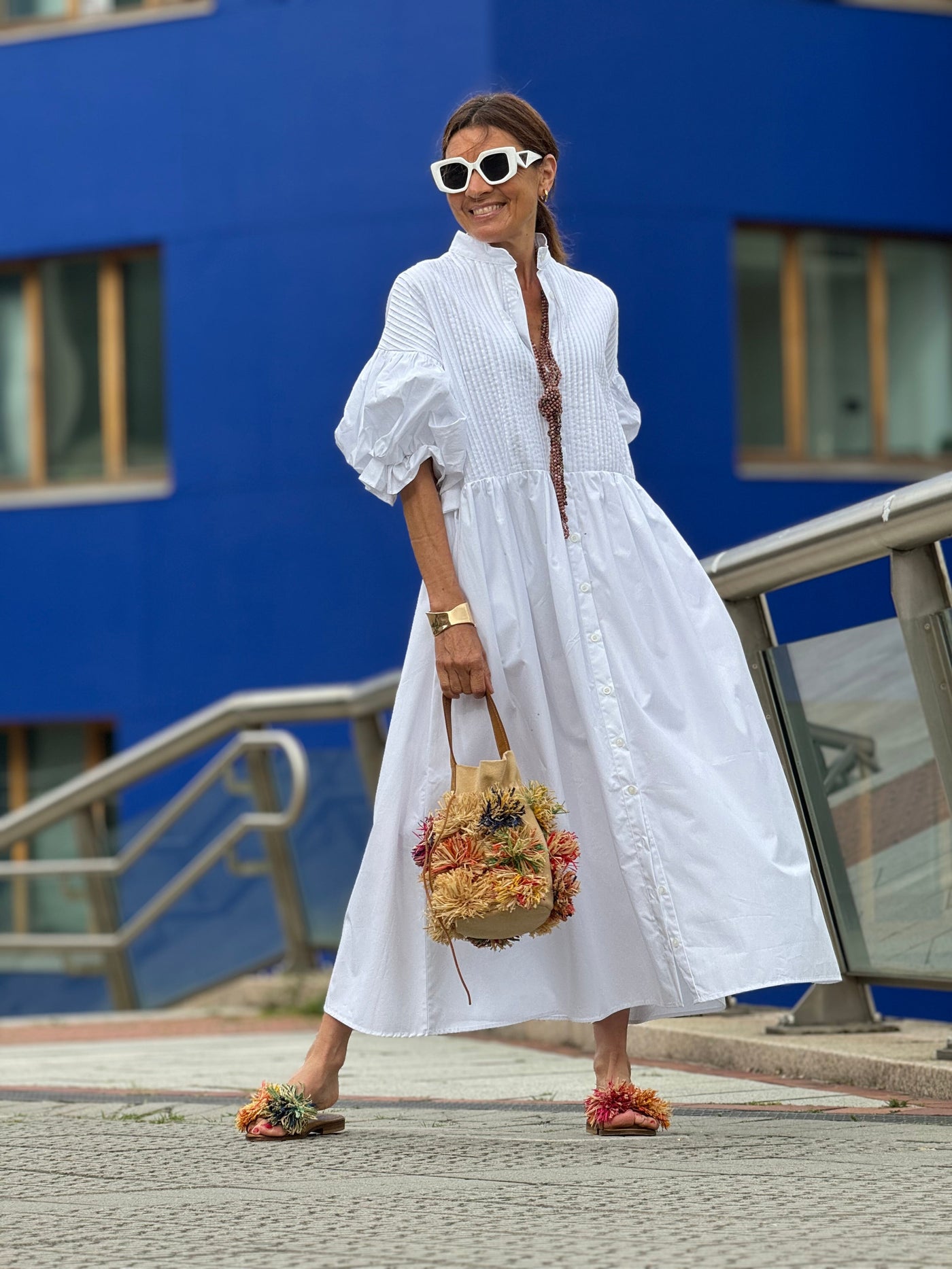 Lourdes Weißes Kleid