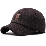 Klassische Wintermütze mit Ohrenschutz und Snapback-Design – Kaffee