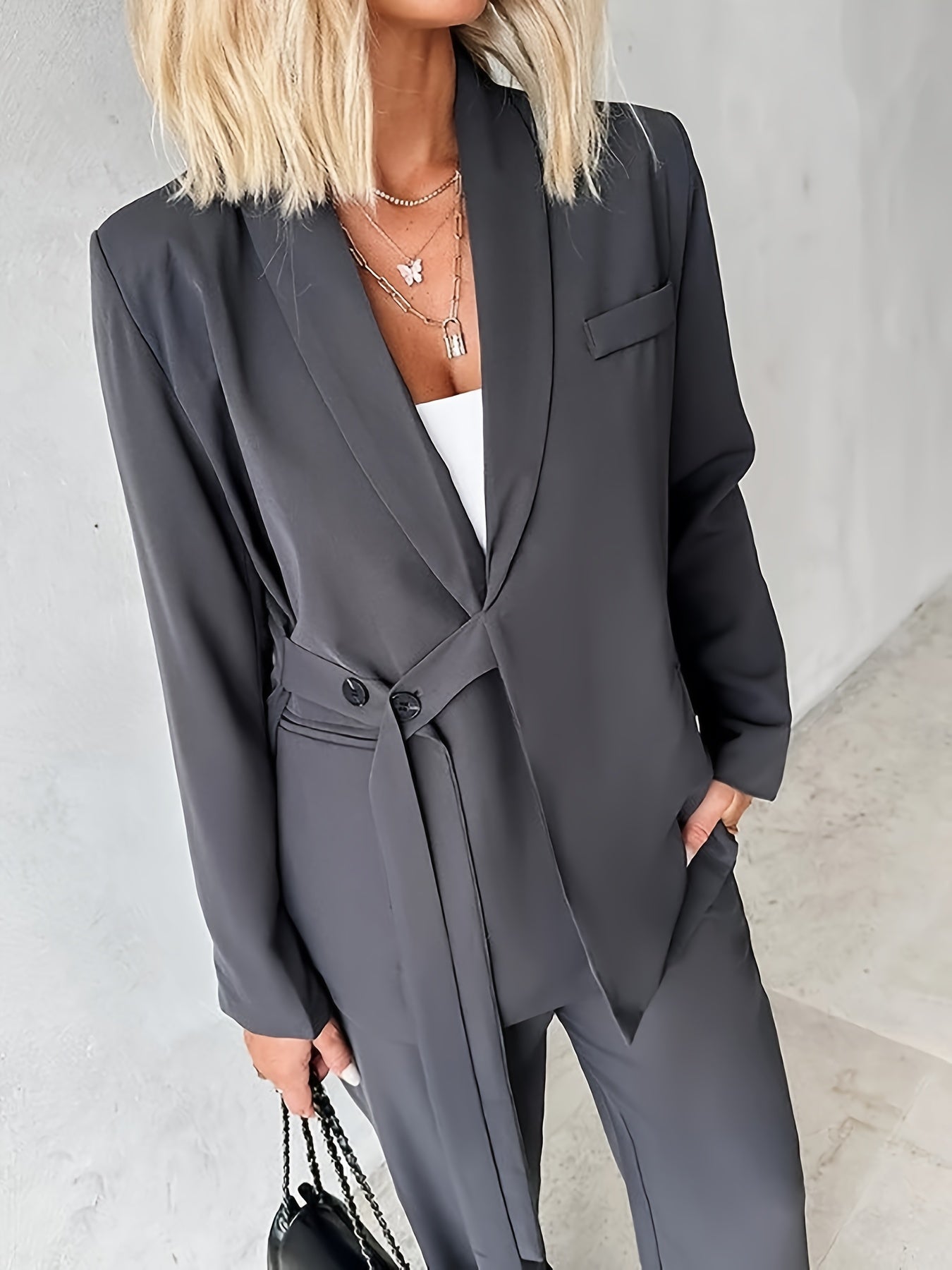 Lässiges Dunkelgraues Blazer Set mit Gürtel und Hose für Damen | Ideal für jeden Tag