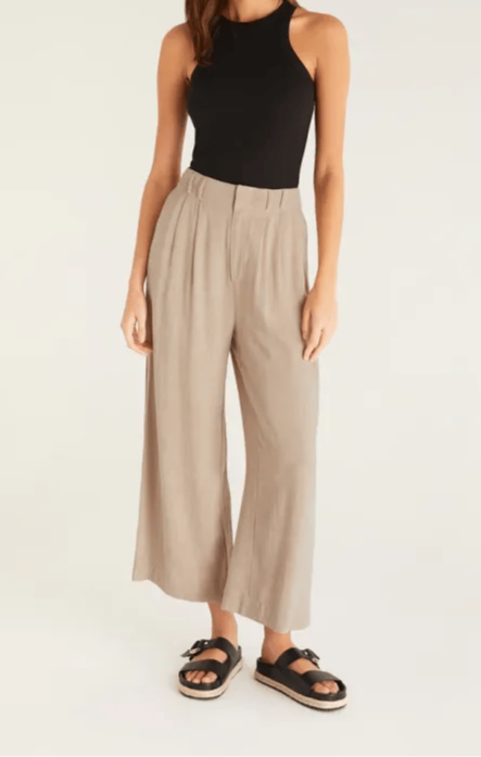 VALE | Farah Trousers