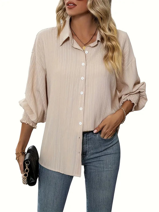 Sandra® | Schlichtes, schlichtes Hemd mit Rüschen