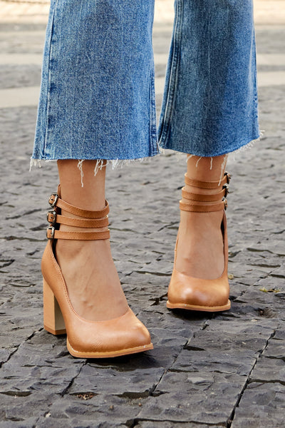 Casilda | Elegante Sandalen mit Knöchelriemen und robuster Sohle