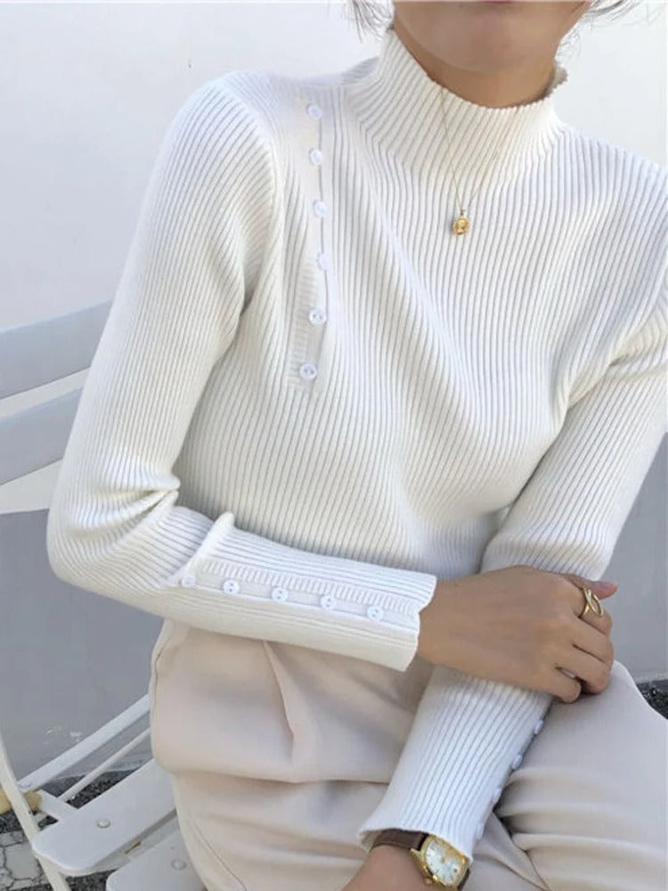 Anneliese® | Eleganter Pullover mit Zierknöpfen und Stehkragen