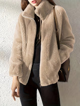 Luisa | This Stylische Damen-Winterjacke modern geschnitten – Khaki