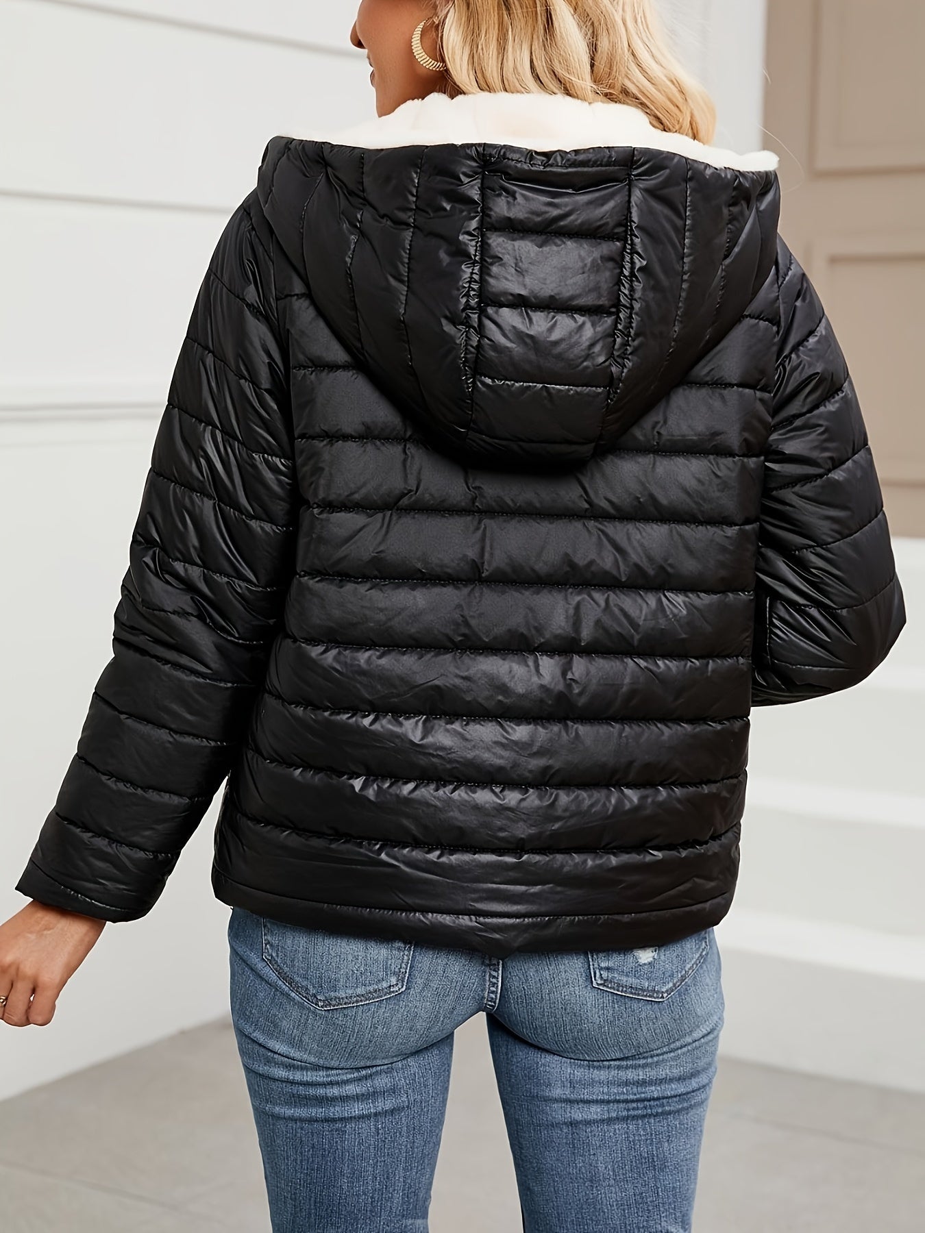 Lässige warme Wolljacke mit Kapuze und Polsterung für Damen |  Ideal für den Winter