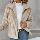 Hannah | Kurze und Moderne Damen Strick-Strickjacke – Beige