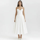 Laarni Kleid – Elegantes Korsett-Midi-Kleid für besondere Anlässe – Weiß Laarni