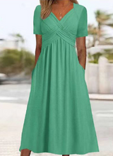 Monica Crossover-Kleid | Stilvolles Midi-Kleid für Damen – Grün