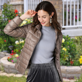Damen Gestepptes Reißverschluss Jacke – Champagner