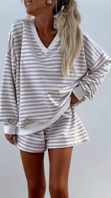 Damen V-Ausschnitt Gestreiftes Langarm Zweiteiler Set – Lässiges Outfit – Graustreifen