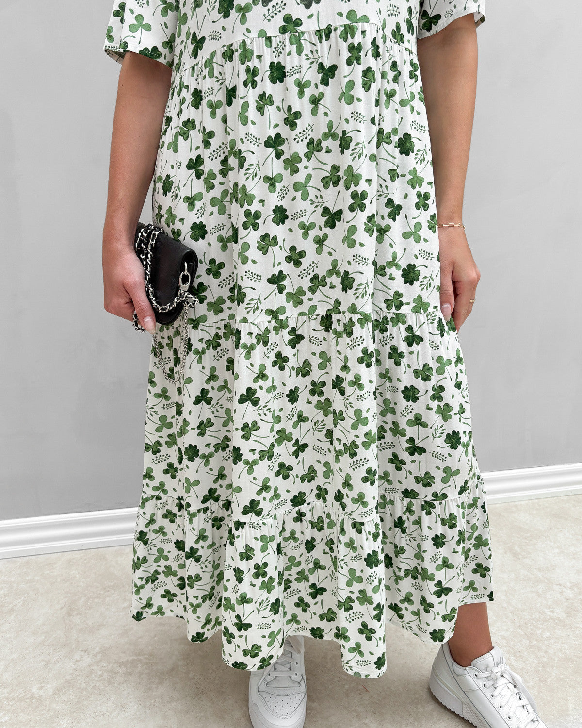 VALE | Short Sleeve Midi Dress