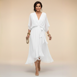 Elegantes, ausgestelltes Chiffon-Midikleid mit V-Ausschnitt und Gürtel für Damen – Perfektes Kleid für Hochzeitsgäste – Weiß