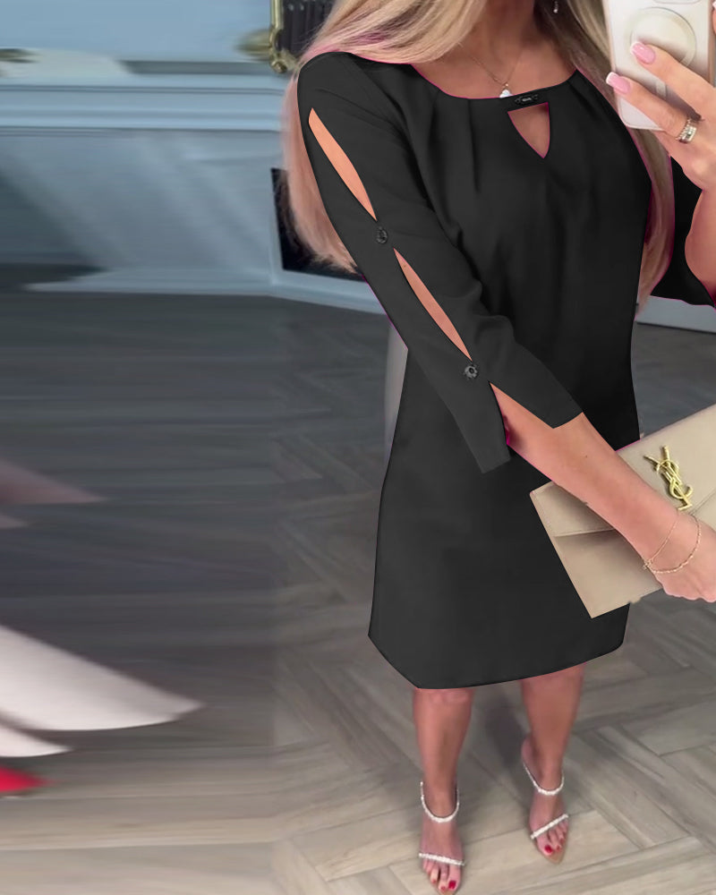 Kamelia – Mini Kleid Mit Schlüsselloch Ausschnitt