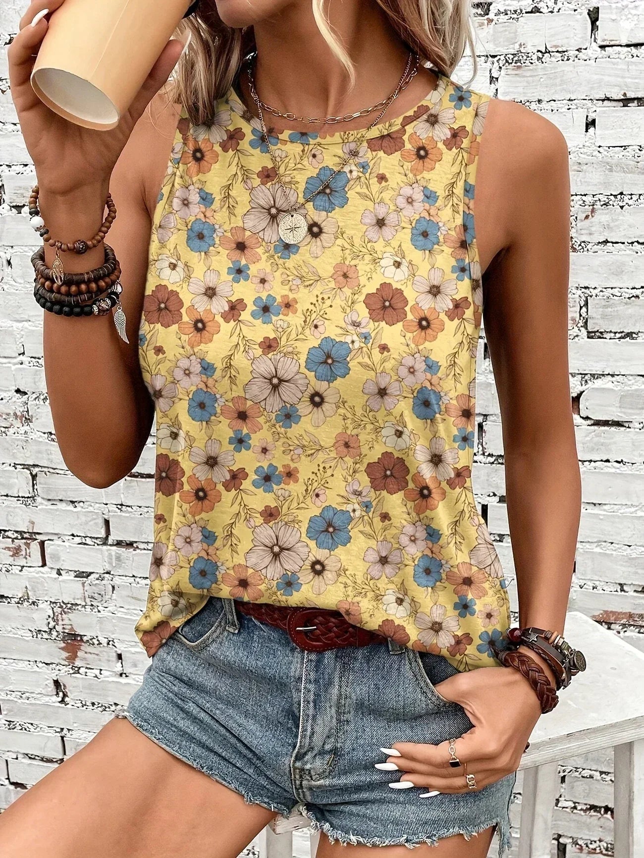 Lilou – Lässiges Sommer Top Mit Blumen Drucken