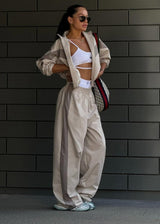 Damen Neutralfarbiges Lockeres Trainingsanzug Set – Lässiges Lounge Outfit – Aprikose