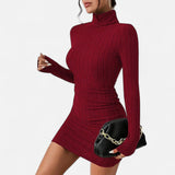 Mini-Kleid für Damen mit figurformender Wirkung – Bordeaux