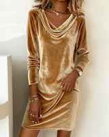 Julia | Modernes Samtkleid Damen edel & stilvoll – Goldfarben