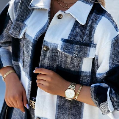 Martina – Elegante Karierte Damenjacke